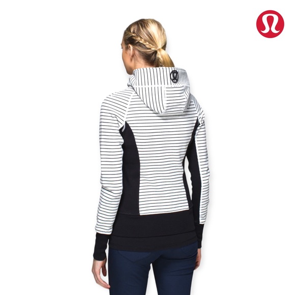 Lululemon Scuba Hoodie - Picture 3 of 7